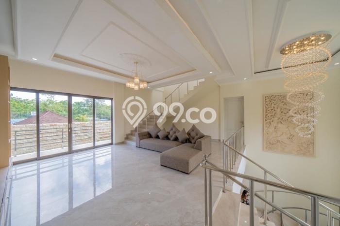 Tersedia Vila di , Dimensi 450m2m², Lokasi Strategis Tersedia Vila di , Dimensi 450m2m², Lokasi Strategis