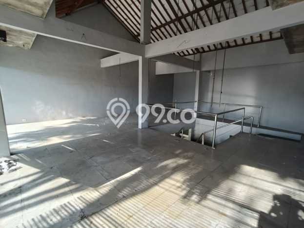 Ruko Lokasi Strategis Kawasan Kuta, Luas 150m², Disewakan Ruko Lokasi Strategis Kawasan Kuta, Luas 150m², Disewakan