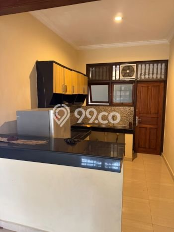 Rumah area Renon, 2 KM, Lingkungan Strategis, Luas 300m² LB 200m² Rumah area Renon, 2 KM, Lingkungan Strategis, Luas 300m² LB 200m²
