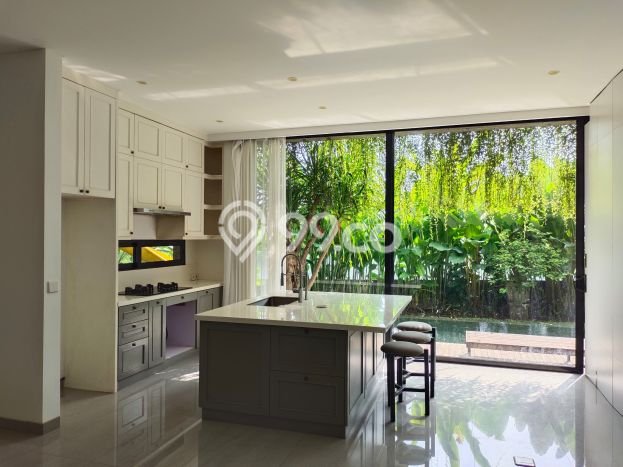 FOR SALE! Vila Kawasan Denpasar Timur, Area 440m2m², Lokasi Strategis FOR SALE! Vila Kawasan Denpasar Timur, Area 440m2m², Lokasi Strategis