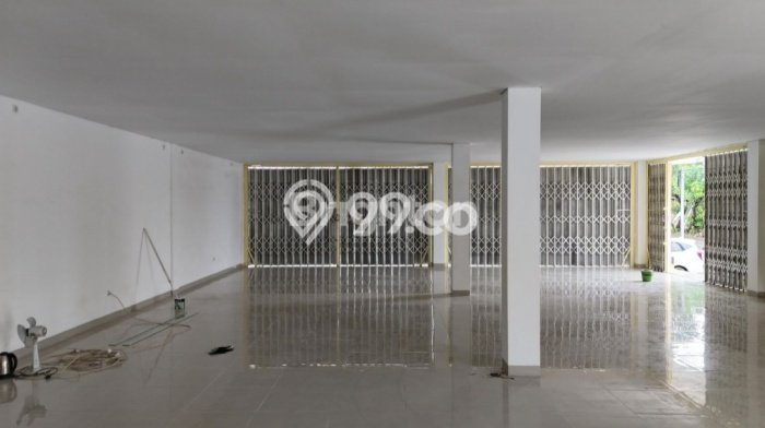Ruko untuk disewa di Denpasar Selatan punya LT 450m2 & LB 246m2 harga sewa kompetitif Ruko untuk disewa di Denpasar Selatan punya LT 450m2 & LB 246m2 harga sewa kompetitif