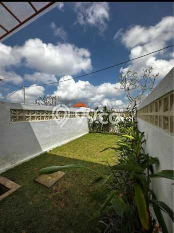 Vila di Kerobokan Kelod, Area 0m², Lokasi Premium, Available Segera Vila di Kerobokan Kelod, Area 0m², Lokasi Premium, Available Segera