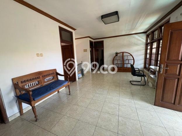 For Sale! Premium House LT 400m2 Desain Elegan di Tuban For Sale! Premium House LT 400m2 Desain Elegan di Tuban