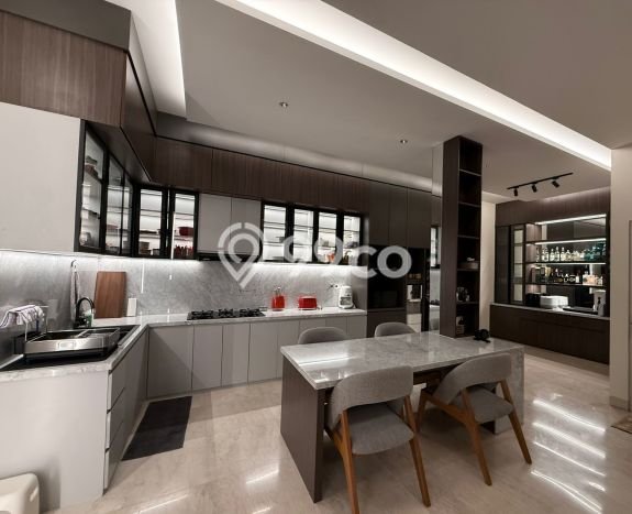 Rumah Luxury Modern Siap Huni di Pantai Indah Kapuk Jakarta Utara Rumah Luxury Modern Siap Huni di Pantai Indah Kapuk Jakarta Utara