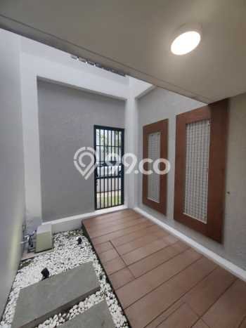 Jual Rumah Eksklusif 3 KT di Gading Serpong, Tangerang Jual Rumah Eksklusif 3 KT di Gading Serpong, Tangerang