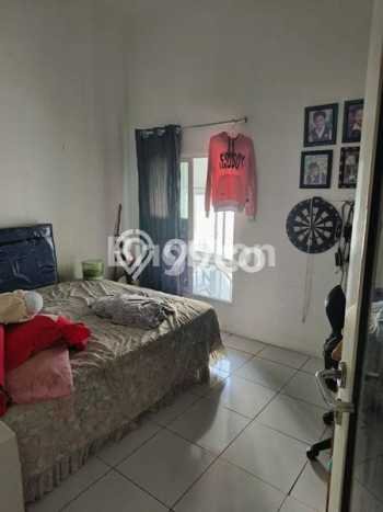 Rumah Modern 4 KT di Gading Serpong Tangerang Rumah Modern 4 KT di Gading Serpong Tangerang