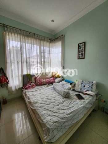 Rumah Elit Modern Tanpa Renovasi di Gading Serpong Tangerang Rumah Elit Modern Tanpa Renovasi di Gading Serpong Tangerang