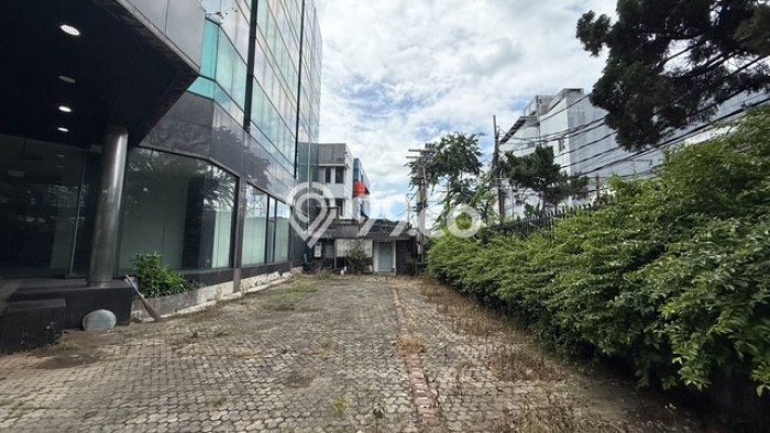 Dijual Kantor di Mampang Prapatan Jakarta Selatan LT 699m2 / LB 1500m2 Dijual Kantor di Mampang Prapatan Jakarta Selatan LT 699m2 / LB 1500m2
