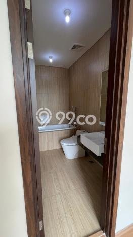 Rumah Elit Modern Tanpa Renovasi di Pondok Pinang Jakarta Selatan Rumah Elit Modern Tanpa Renovasi di Pondok Pinang Jakarta Selatan