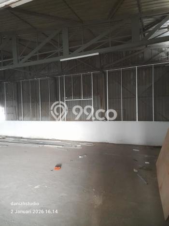 Gudang bagus disewakan di Penjaringan Jakarta Utara dengan LB 1800m2 harga sewa terbaik Gudang bagus disewakan di Penjaringan Jakarta Utara dengan LB 1800m2 harga sewa terbaik