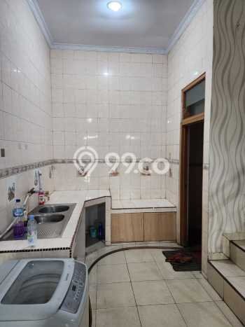 Rumah Sewa Jakarta Utara LT 67m2 LB 200m2 Kawasan Teluk Gong Rumah Sewa Jakarta Utara LT 67m2 LB 200m2 Kawasan Teluk Gong