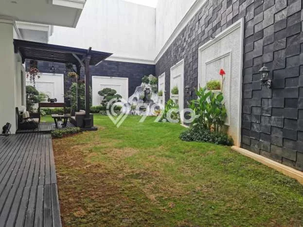 For Sale! Premium House LT 1084m2 Desain Modern di Pantai Indah Kapuk For Sale! Premium House LT 1084m2 Desain Modern di Pantai Indah Kapuk