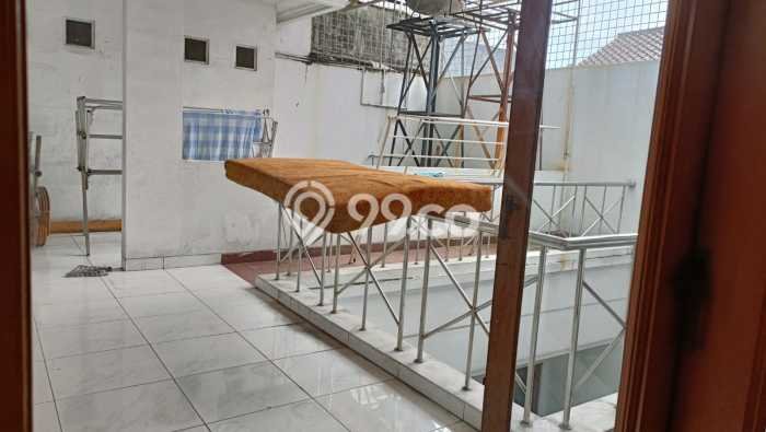 Rumah Strategis kawasan Pluit, 6 KM, Lingkungan Tenang, LT 403m² Bangunan 40m² Rumah Strategis kawasan Pluit, 6 KM, Lingkungan Tenang, LT 403m² Bangunan 40m²