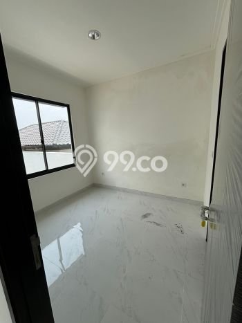 Disewakan! Rumah 2 Kamar Tidur &
1 Kamar Mandi di Pantai Indah Kapuk 2, Jakarta Utara Disewakan! Rumah 2 Kamar Tidur &
1 Kamar Mandi di Pantai Indah Kapuk 2, Jakarta Utara