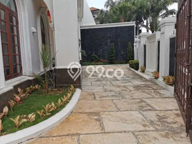 For Sale! Premium House LT 1084m2 Desain Modern di Pantai Indah Kapuk For Sale! Premium House LT 1084m2 Desain Modern di Pantai Indah Kapuk