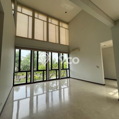 Rumah sewa siap huni 5 Kamar Tidur di BSD City, Tangerang Rumah sewa siap huni 5 Kamar Tidur di BSD City, Tangerang
