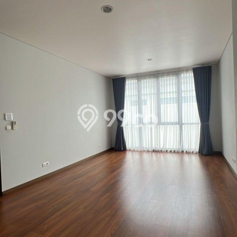 Rumah sewa siap huni 5 Kamar Tidur di BSD City, Tangerang Rumah sewa siap huni 5 Kamar Tidur di BSD City, Tangerang