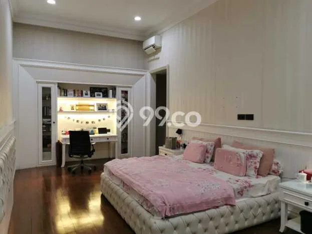 For Sale! Premium House LT 1084m2 Desain Modern di Pantai Indah Kapuk For Sale! Premium House LT 1084m2 Desain Modern di Pantai Indah Kapuk