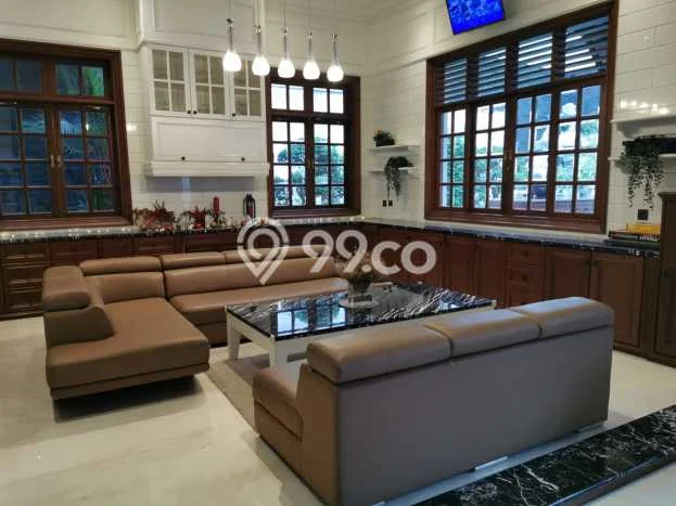 For Sale! Premium House LT 1084m2 Desain Modern di Pantai Indah Kapuk For Sale! Premium House LT 1084m2 Desain Modern di Pantai Indah Kapuk