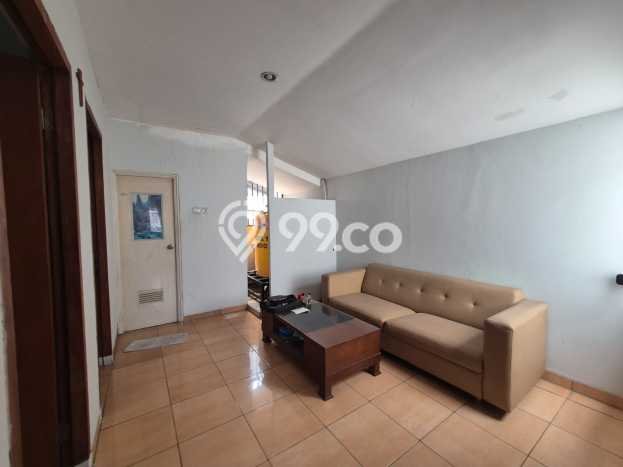 Rumah Modern 4 KT di Taman Kopo Indah Bandung Semi Furnished Rumah Modern 4 KT di Taman Kopo Indah Bandung Semi Furnished