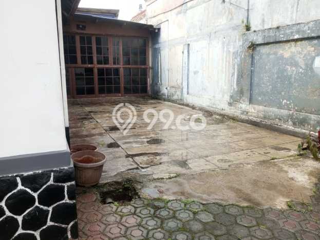 Komersial untuk Disewa di Pusat Bandung Luas Bangunan 500m2 Komersial untuk Disewa di Pusat Bandung Luas Bangunan 500m2