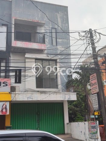 Ruko Disewa di Bekasi dengan LB 180m2 Area Komersial Ramai Ruko Disewa di Bekasi dengan LB 180m2 Area Komersial Ramai