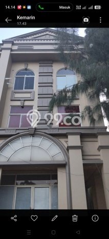 Ruko untuk Disewa di Pusat Bekasi Luas Bangunan 168m2 Ruko untuk Disewa di Pusat Bekasi Luas Bangunan 168m2