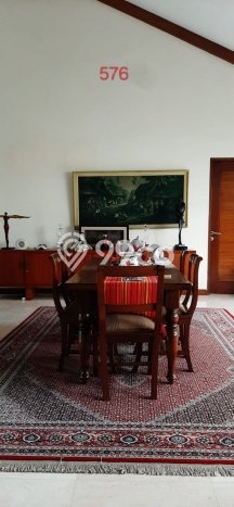 Hunian Mewah LB 235m2 Siap Pakai Desain Elegan di Cipete, Jakarta Selatan Hunian Mewah LB 235m2 Siap Pakai Desain Elegan di Cipete, Jakarta Selatan