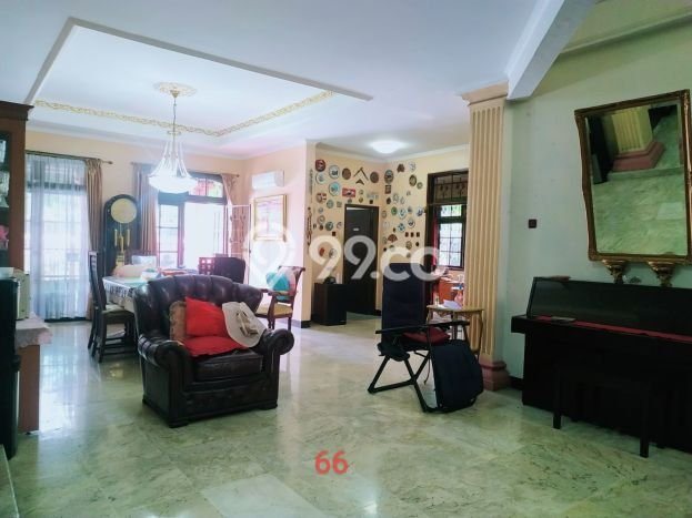 Rumah Lama Murah di lebak lestari 2 Lantai SHM Timur dlm kompleks Rumah Lama Murah di lebak lestari 2 Lantai SHM Timur dlm kompleks
