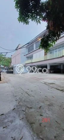 Disewakan Ruko di Pusat Kota Jakarta Selatan Ramai Strategis Disewakan Ruko di Pusat Kota Jakarta Selatan Ramai Strategis
