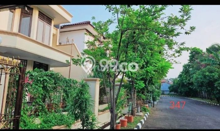 KESEMPATAN TERBAIK! Rumah area Tanjung Barat, 4 KT, Siap Huni, Luas 320m² LB 450m² KESEMPATAN TERBAIK! Rumah area Tanjung Barat, 4 KT, Siap Huni, Luas 320m² LB 450m²