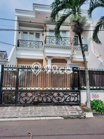Rumah di Alam Segar Pondok Indah 2 Lantai SHM Utara Rumah di Alam Segar Pondok Indah 2 Lantai SHM Utara