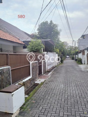Rumah Bagus Siap Pakai Di Cilandak Luas 143m2 Lokasi Strategis Rumah Bagus Siap Pakai Di Cilandak Luas 143m2 Lokasi Strategis
