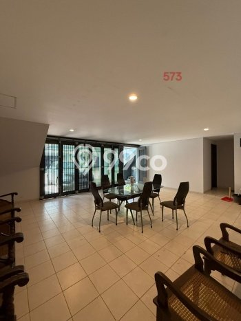 Rumah Cantik Siap Pakai Di Lebak Bulus Luas 200m2 Aman Rumah Cantik Siap Pakai Di Lebak Bulus Luas 200m2 Aman