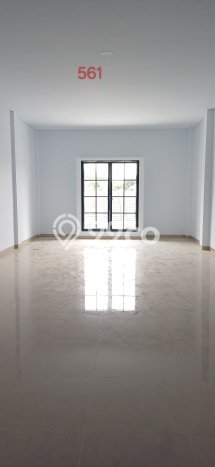 Ruko Disewa di Jakarta Selatan dengan LB 163m2 Area Komersial Ramai Ruko Disewa di Jakarta Selatan dengan LB 163m2 Area Komersial Ramai