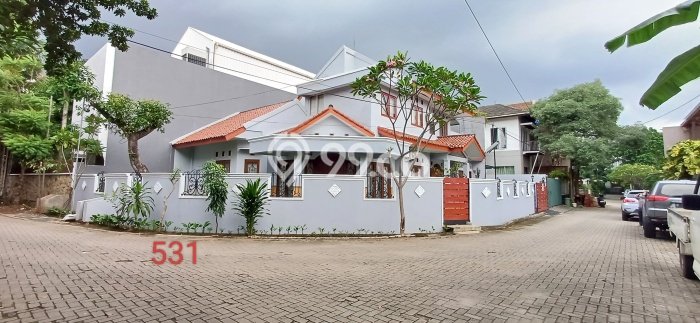 Rumah di Cipete, Dekat Fasilitas, LT 300m2m² Rumah di Cipete, Dekat Fasilitas, LT 300m2m²