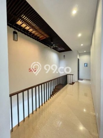 Rumah di Cilandak, Akses ke Mall, LT 312m² Rumah di Cilandak, Akses ke Mall, LT 312m²