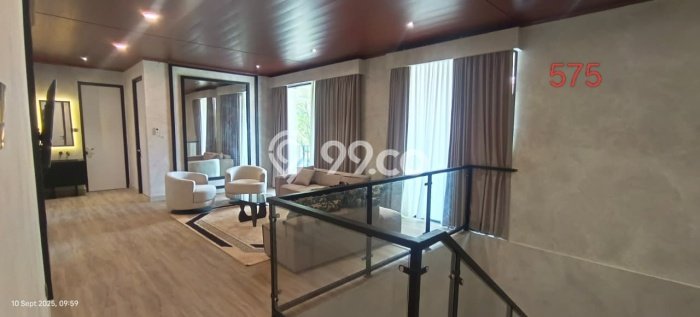 Rumah Mewah LB 345m2 Siap Pakai Desain Elegan di Pondok Indah, Jakarta Selatan Rumah Mewah LB 345m2 Siap Pakai Desain Elegan di Pondok Indah, Jakarta Selatan