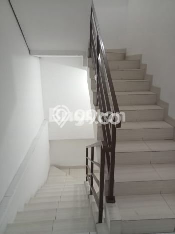 Dijual! Ruko di Sunrise Garden Jakarta Barat LT 150m2 / LB 375m2 Kawasan Strategis Dijual! Ruko di Sunrise Garden Jakarta Barat LT 150m2 / LB 375m2 Kawasan Strategis