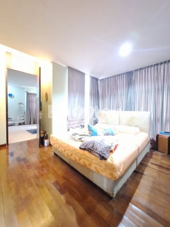 Rumah Elit LB 300m2 Siap Pakai Desain Elegan di Lebak Bulus, Jakarta Selatan Rumah Elit LB 300m2 Siap Pakai Desain Elegan di Lebak Bulus, Jakarta Selatan
