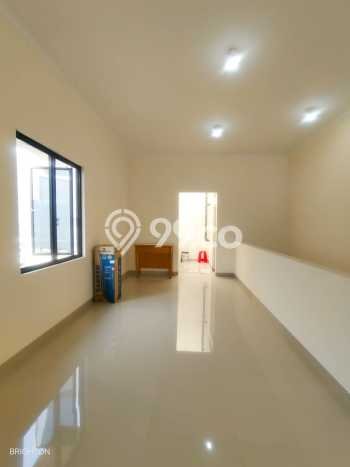 Untuk Dijual! Ruko di Taman Cosmos Jakarta Barat LT 120m2 / LB 220m2 Kawasan Bisnis Untuk Dijual! Ruko di Taman Cosmos Jakarta Barat LT 120m2 / LB 220m2 Kawasan Bisnis