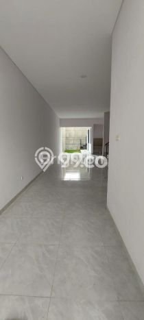 Jual Rumah Eksklusif 4 KT di Meruya, Jakarta Barat Jual Rumah Eksklusif 4 KT di Meruya, Jakarta Barat