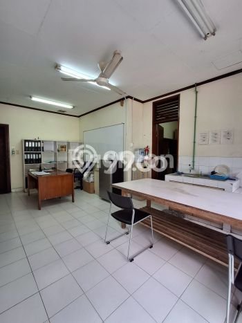 Rumah Elit Modern Siap Huni di Pejaten Jakarta Selatan Rumah Elit Modern Siap Huni di Pejaten Jakarta Selatan