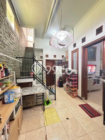 Rumah Luas Asri 3 KT Siap Huni di Buah Batu Bandung Rumah Luas Asri 3 KT Siap Huni di Buah Batu Bandung