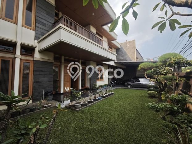 For Sale! Luxury House LT 510m2 Desain Modern di Mekar Wangi For Sale! Luxury House LT 510m2 Desain Modern di Mekar Wangi