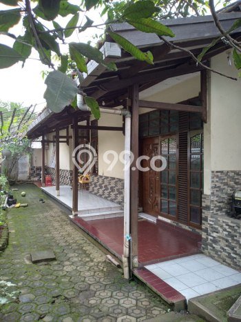 Jual Rumah Bagus Siap Huni LB 215m2 di Cileunyi, Bandung Jual Rumah Bagus Siap Huni LB 215m2 di Cileunyi, Bandung