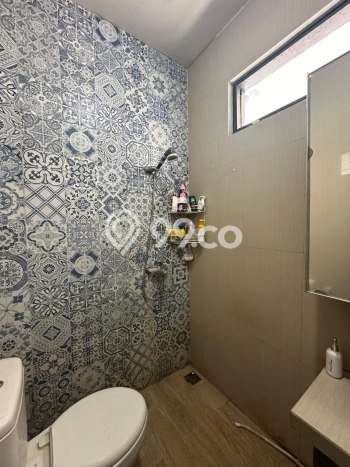 Rumah Modern 4 KT LT 129m2 di Buah Batu Rumah Modern 4 KT LT 129m2 di Buah Batu