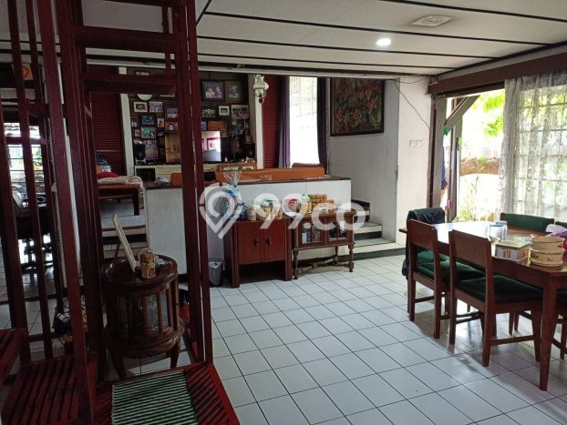 Jual Rumah Mewah Elegan Dengan View Eksklusif di Cikutra, Bandung Jual Rumah Mewah Elegan Dengan View Eksklusif di Cikutra, Bandung