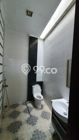 Rumah Elit Modern Tanpa Renovasi di Riau Bandung Rumah Elit Modern Tanpa Renovasi di Riau Bandung