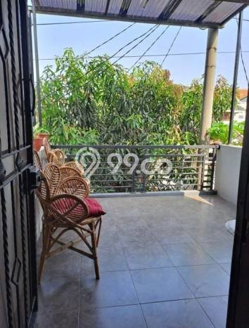 For Sale Rumah 4 Kamar Lokasi Ideal Bagus dan Strategis di Antapani For Sale Rumah 4 Kamar Lokasi Ideal Bagus dan Strategis di Antapani